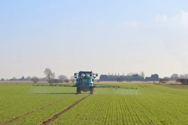 February crop spraying — Stock Photo, Image