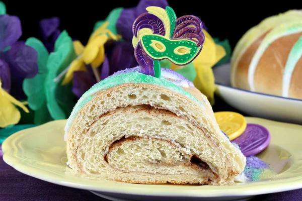 One slice of Kings Cake in macro — Stock Photo, Image