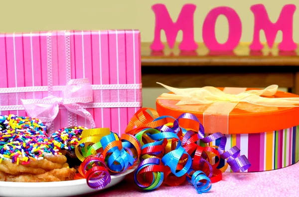 Dárky a dárky pro maminku — Stock fotografie