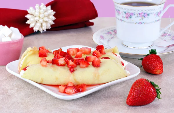 Strawberry Crepes in a feminine table setting. — Stock Photo, Image