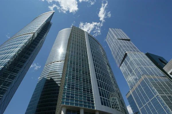 Небоскрёбы Международного бизнес-центра (Сити) крупным планом, Москва, Россия — стоковое фото