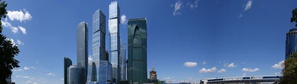 Panorama van het internationale business centre in Moskou, Rusland, 6 juni, 20 — Stockfoto