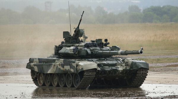 Т-90 - российский боевой танк (МБТ)
)