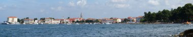 Yatlar ve şehir, porec, Hırvatistan ile denizin panoramik manzara
