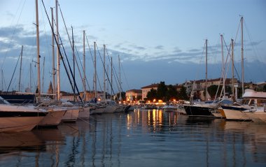 Deniz Manzaralı ve günbatımı zamanı, Hırvatistan, porec şehirde