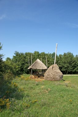 kırsal manzara, saman ile çiftlik avlu