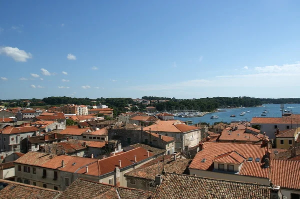 Telhados Cidade Dia Ensolarado Verão Porec Croácia — Fotografia de Stock