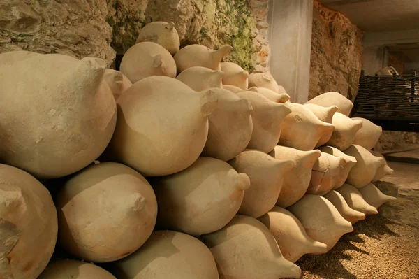 Roman amphora, Arena (colosseum) in Pula, Croatia — Stock Photo, Image