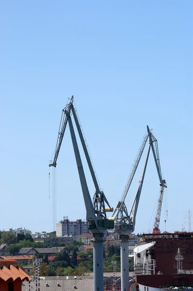 Port Morski Ładunków Żurawie Pula Chorwacja — Zdjęcie stockowe