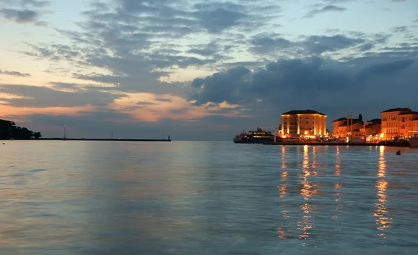 Vistas Mar Ciudad Hora Puesta Del Sol Croacia Porec — Foto de Stock