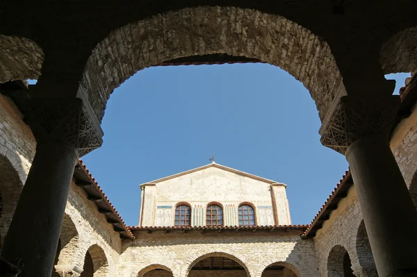 Átrio Basílica Eufrásica Porec Ístria Croácia Incluído Lista Patrimônio Mundial — Fotografia de Stock