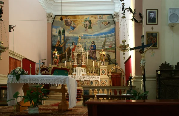 Vnitřní farní katolický kostel. město umělců groznjan (grisignana), Chorvatsko — Stock fotografie