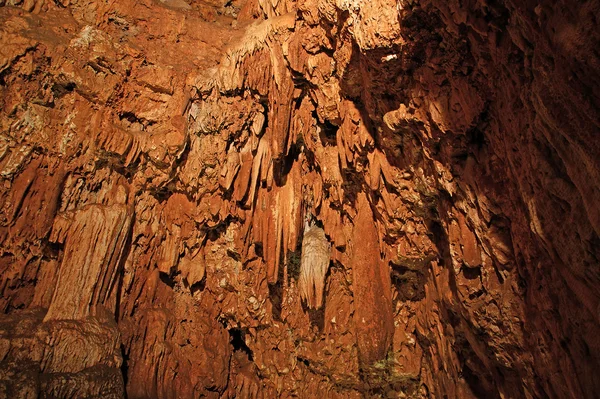 Σταλακτίτες Και Σταλαγμίτες Μια Σπηλιά Beredine Κροατία — Φωτογραφία Αρχείου