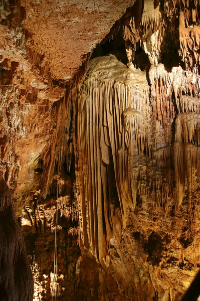 Stalactites Stalagmites Dans Une Grotte Beredine Croatie — Photo
