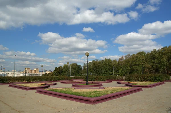 Общий вид города Москвы с смотровой площадки — стоковое фото