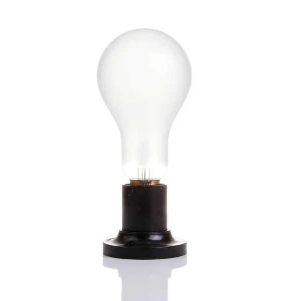 Duże szczotkowanego elektryczne lampy żarowej na białym tle — Zdjęcie stockowe