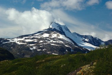 Jotunheimen içinde Zirvesi