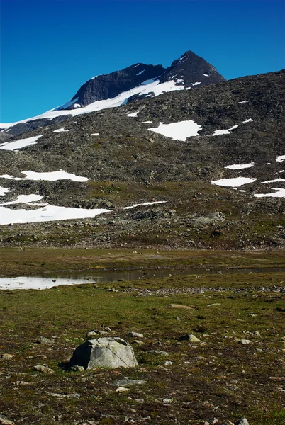 Montagna sul Nordkalottleden (Scandinavia ) — Foto Stock