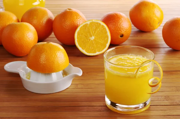 Fersk appelsinjuice – stockfoto