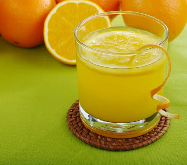Sumo de laranja fresco — Fotografia de Stock