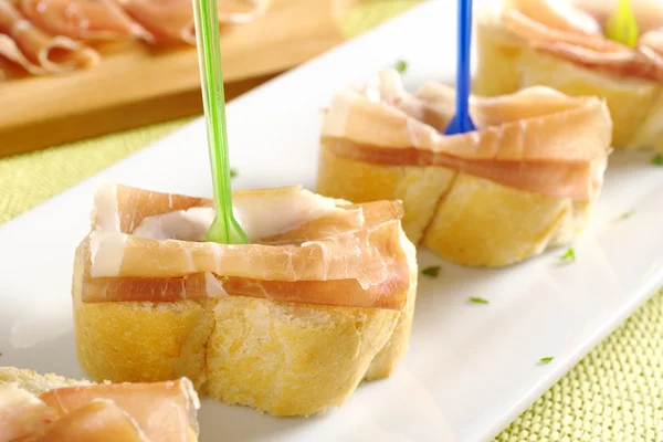 Baguette con jamón — Foto de Stock
