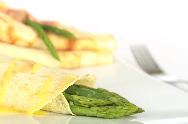 Green Asparagus in Crepes — Stock Photo, Image