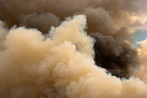 Tűz a felhők Stock Kép