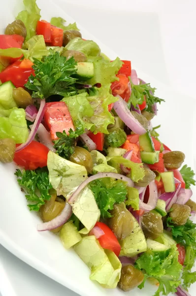 Salade Légumes Avec Câpres Fines Herbes Fermer — Photo