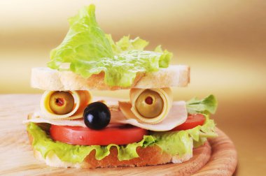 Sandwich looks like face clipart