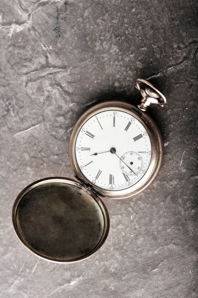 古い金の腕時計 — ストック写真