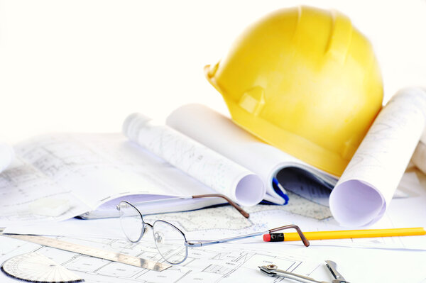 Желтый и рисунки
