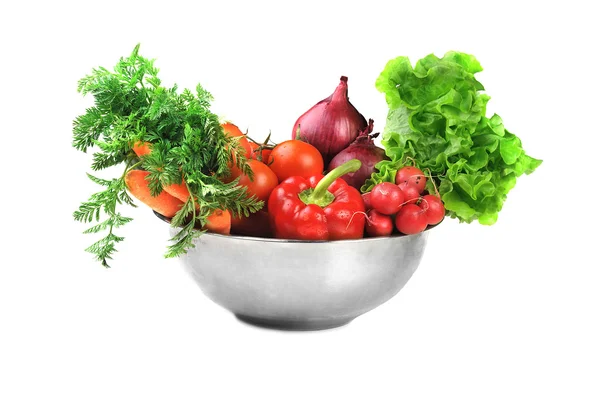 Verduras Frescas Plato Incluido Son Tomates Zanahorias Rábano Pepino Cebollas — Foto de Stock