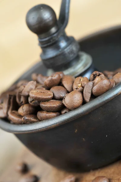 수동 커피 분쇄기 — 스톡 사진