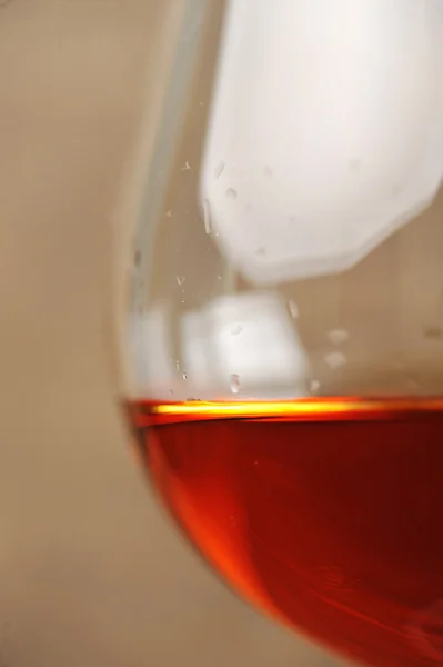 Brandy en vidrio —  Fotos de Stock
