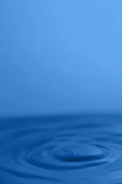 Wellen von Wasser — Stockfoto