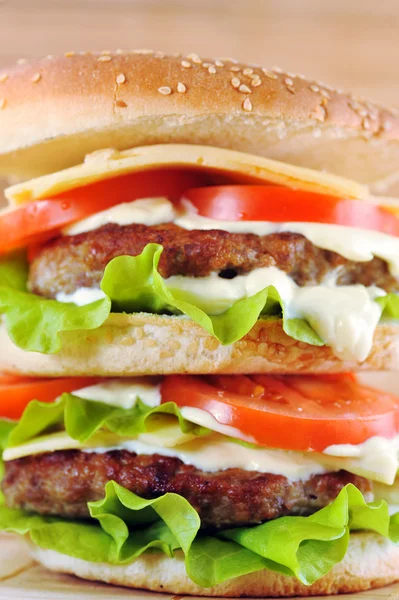 Hamburger a fagyasztott sertéshús — Stock Fotó