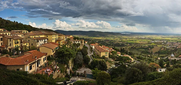 Panoramik cortona, Toskana, İtalya — Stok fotoğraf