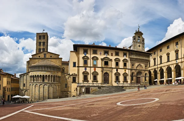 Piazza Grande-torget i Arezzo, Toscana, Italien Stockbild