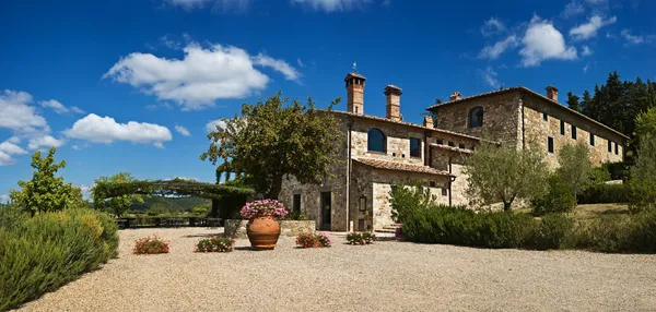 The Tuscan farmhouse, Tuscany, Italy — Stock Photo, Image