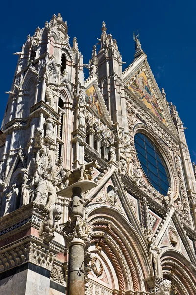 Der dom (kathedrale) von siena, toskana, italien — Stockfoto