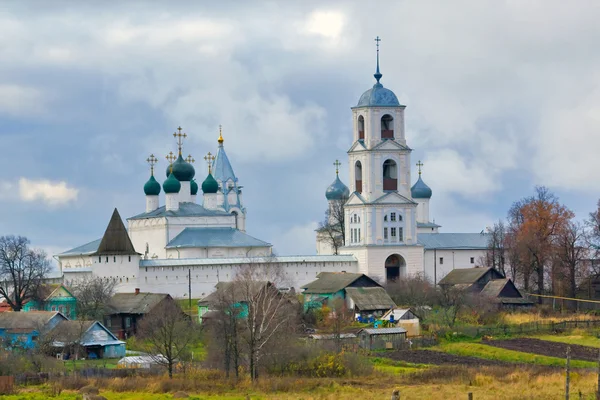 Деревня Расположена Рядом Православным Монастырем — стоковое фото