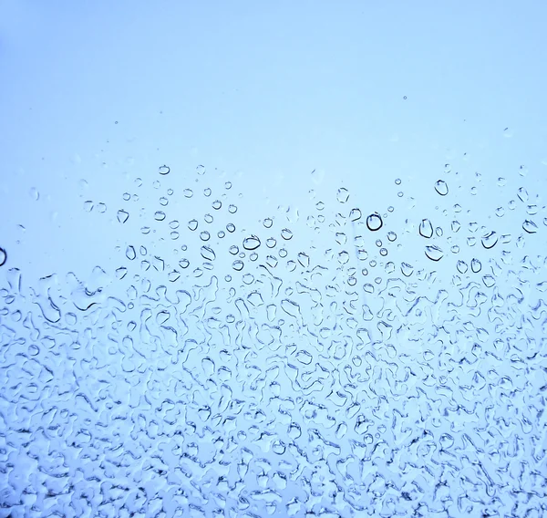雨滴在窗口中的图像 — 图库照片