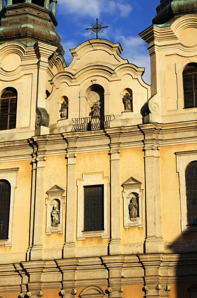 Průčelí barokní kostel — Stock fotografie
