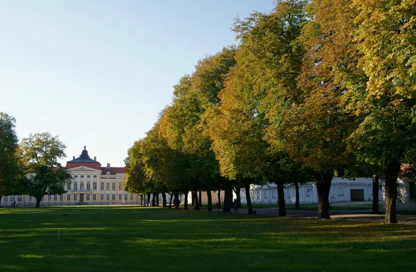 Vor Palast Polen Wielkopolska — Stockfoto