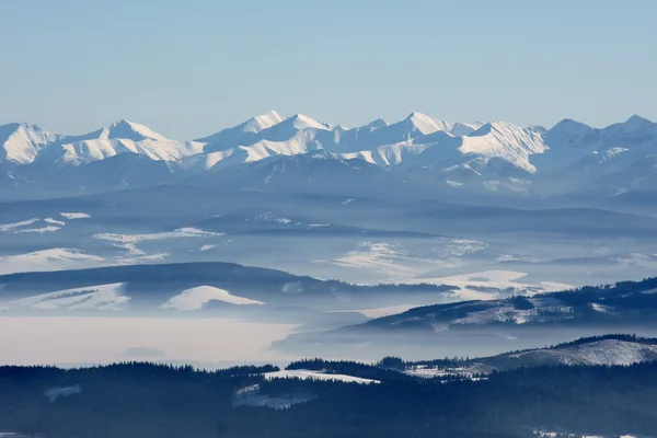 Kış, dağlar — Stok fotoğraf