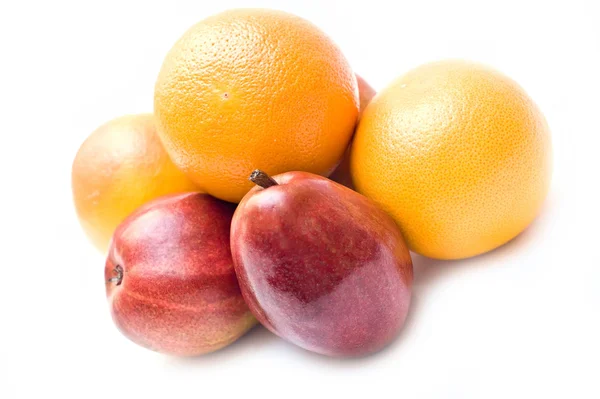 Rote Birnen und Grapefruits — Stockfoto
