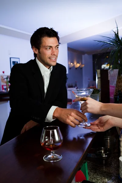 Man ordering martini — Stock Photo, Image
