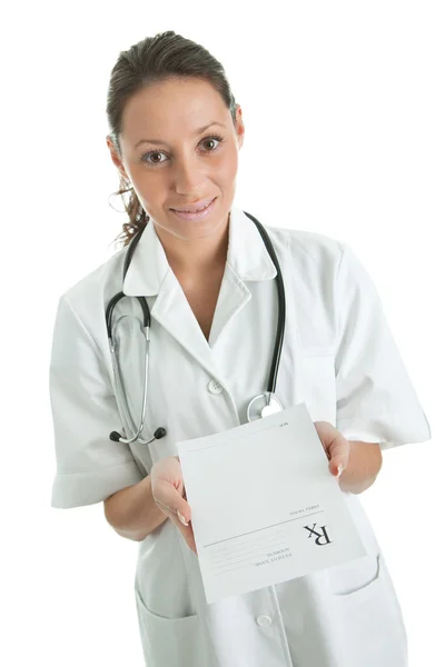 Cheerful médecin femme donnant prescription — Photo
