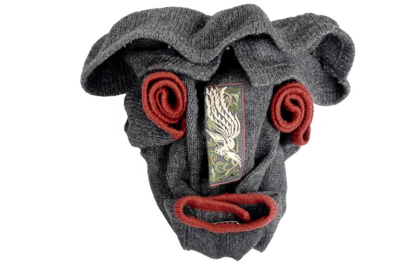 바탕에 스웨터 창조적인 인간의 두개골 — 스톡 사진