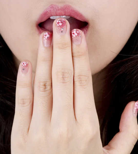 Rode lippen en nail art — Stockfoto